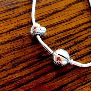 PANDORA Follow Your Heart Charm